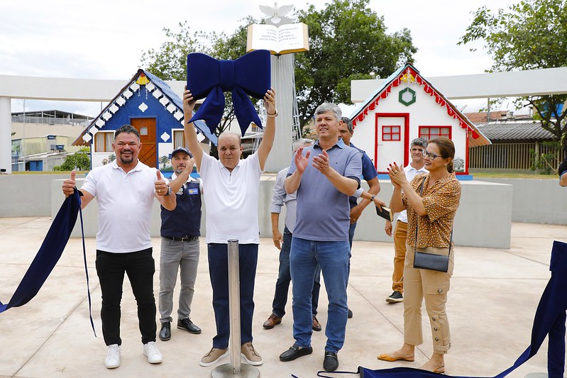 Praça da Bíblia da Candangolândia é reinaugurada e ganha programação natalina