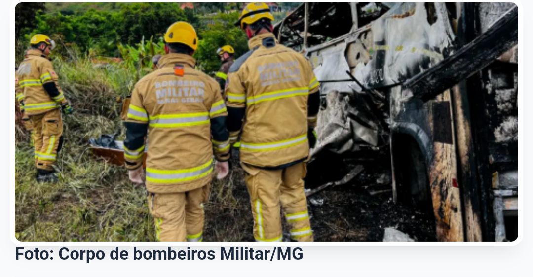 Acidente rodoviário em MG deixou pelo menos 38 mortos