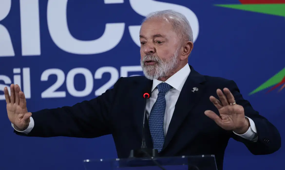 Lula diz que ameaça de taxação de Trump não preocupa nações do Brics, “Cada país é dono do seu nariz
