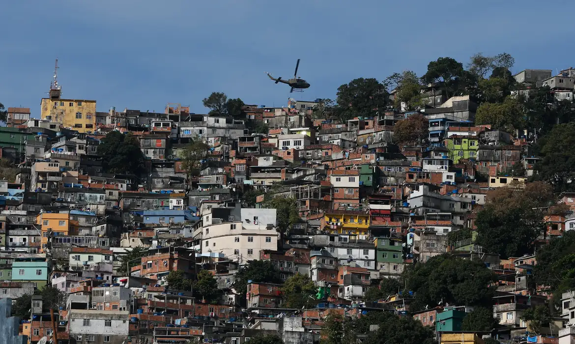 Tendência de consumo em favelas foge de estereótipo da pobreza extrema, 19% têm como maior sonho melhores condições de moradia