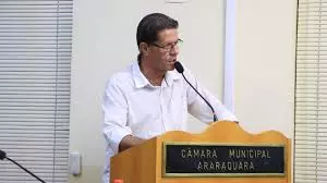 Saúde - Vereador pede afastamento após receber diagnóstico de tumor