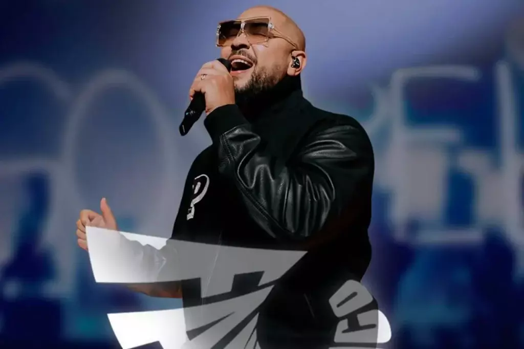 Cantor Ton Carfi fará show na abertura do Natal Encantado Ivaté 2025