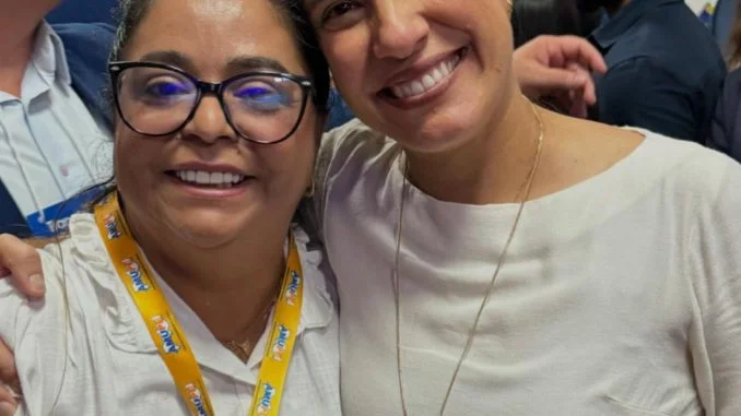 Prefeita Reeleita Helbinha Rodrigues Participa do Evento “Mudar Juntos” em Recife