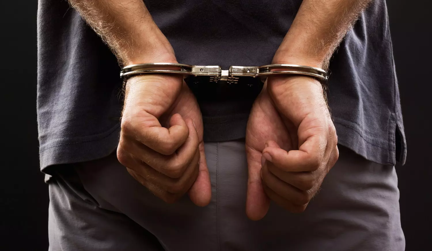 Homem é detido após descumprir medida protetiva em Trindade