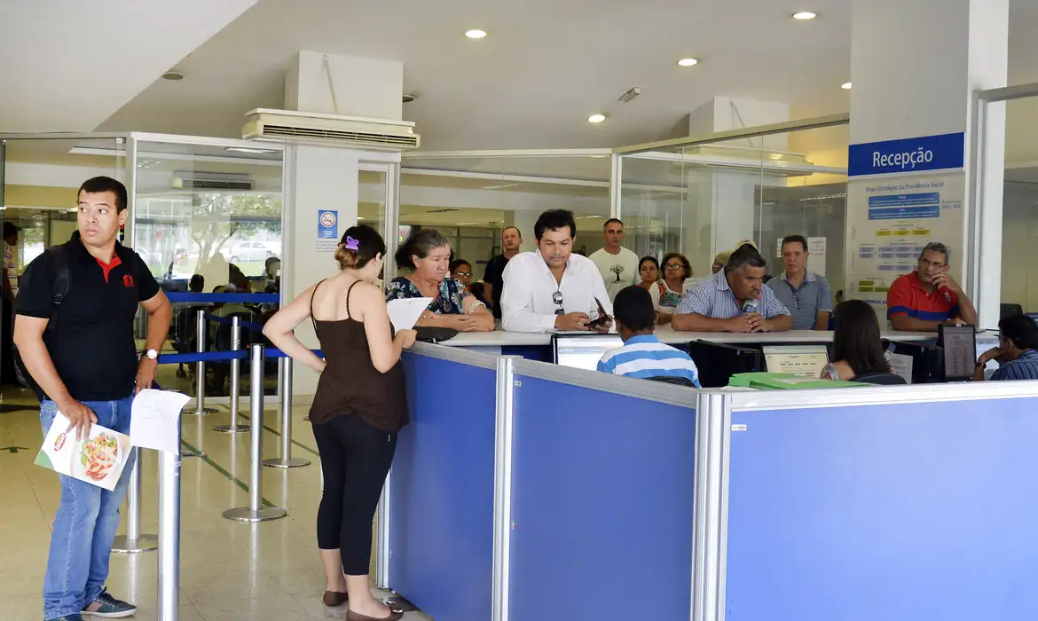 INSS orienta segurados a verificar extrato de benefícios