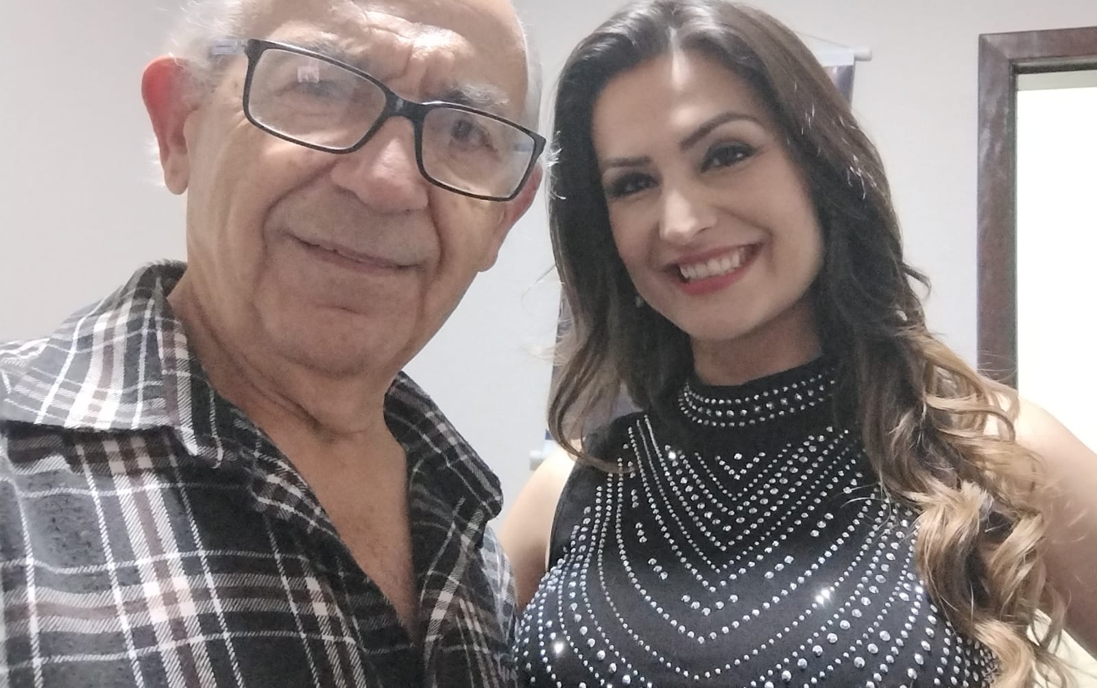 Juliana Valiate é a bola da vez no mundo musical