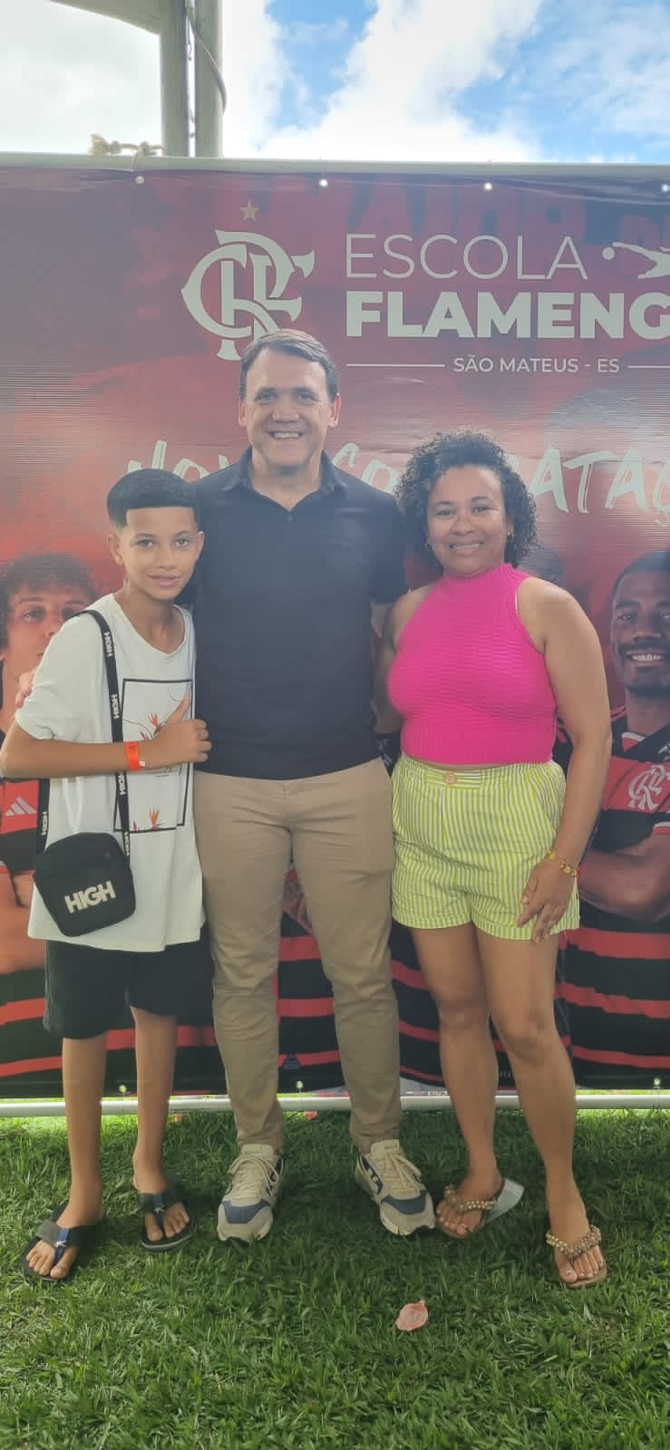 ---  Escolinha do Flamengo Inaugurada em São Mateus com Presença de Petkovic