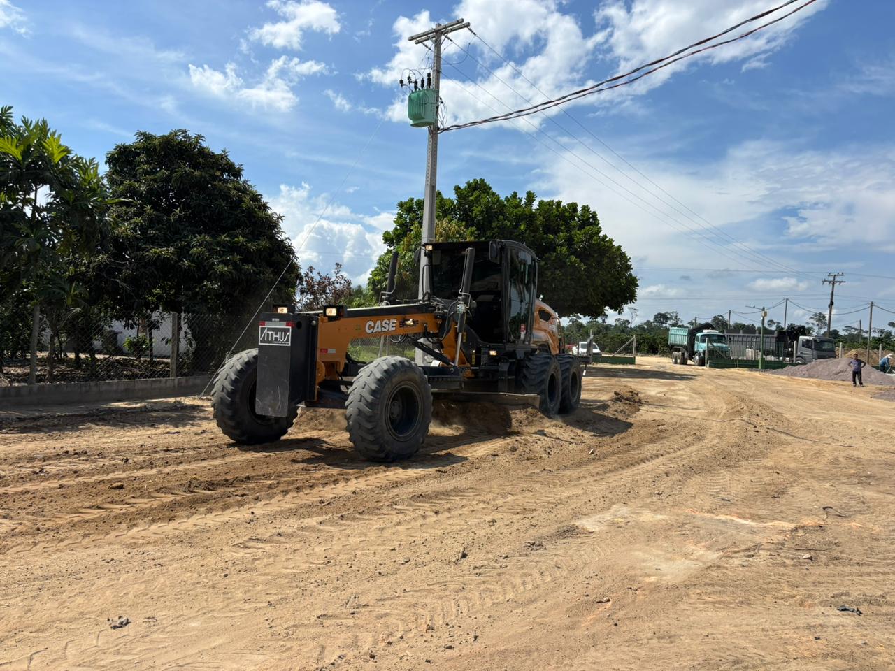 Produtores de Jaguaré são beneficiados com serviços do Programa Terra Forte