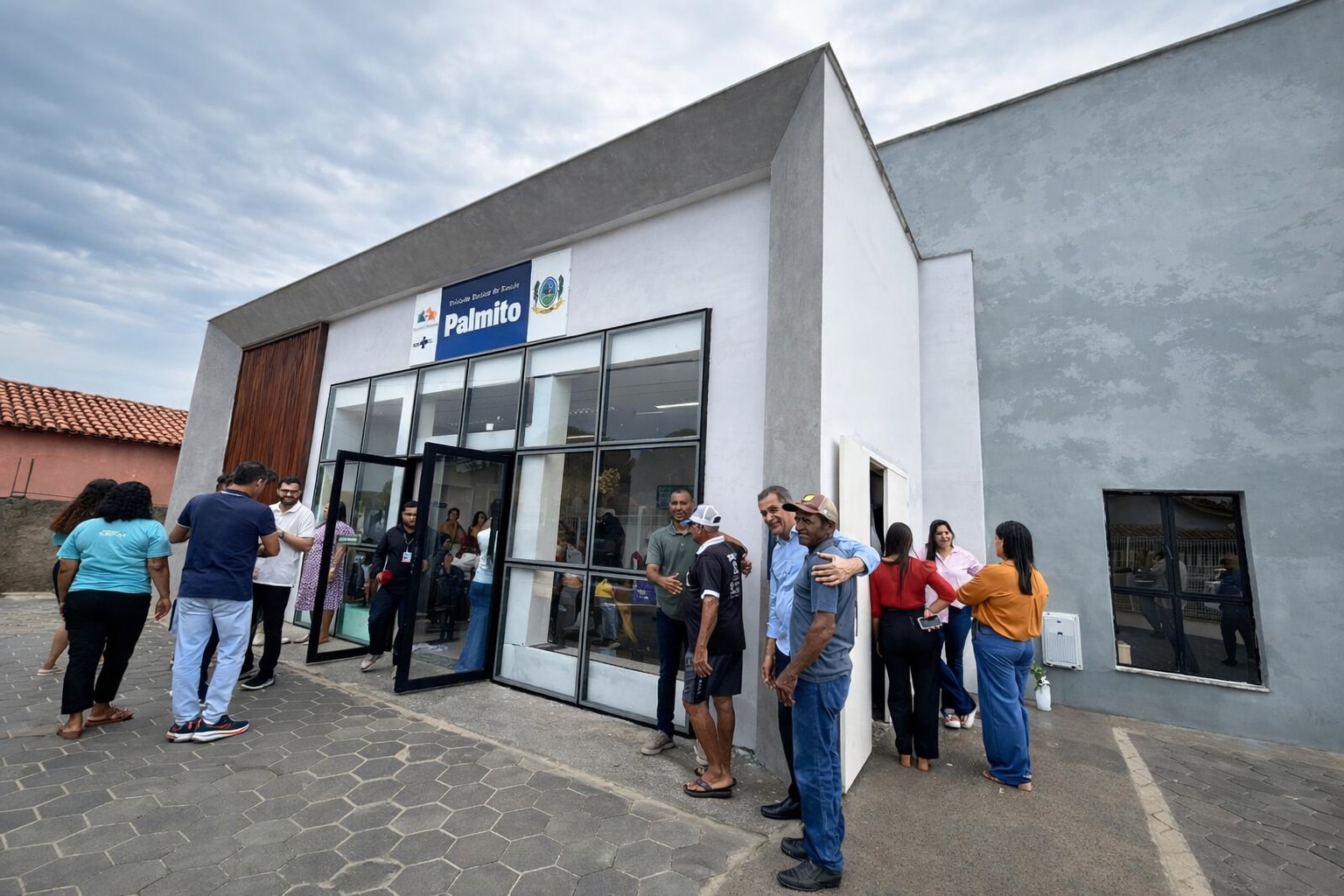 Prefeito de Jaguaré entrega mais uma Unidade de Saúde para a população