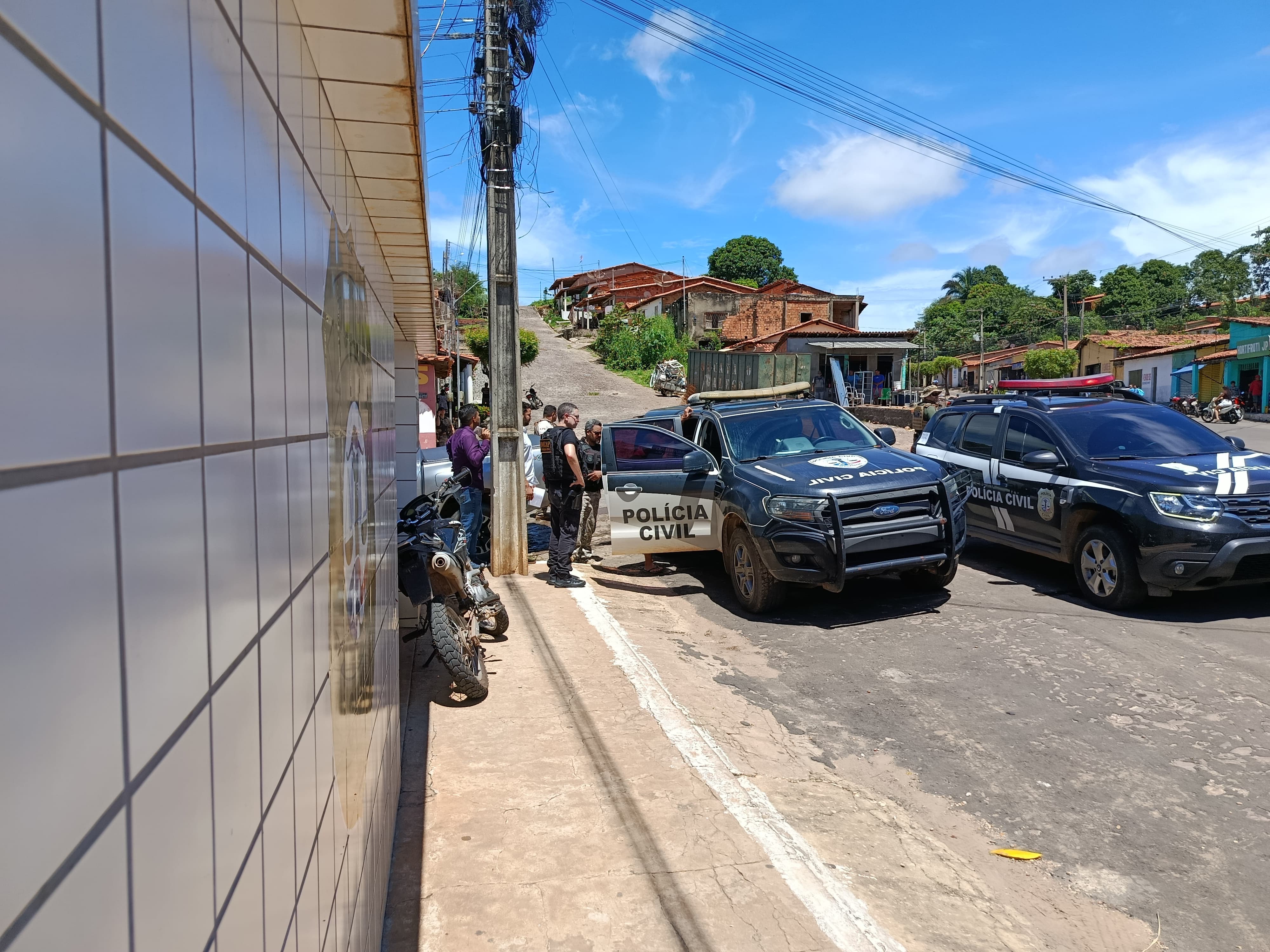 QUATRO EMPRESÁRIOS PRESOS EM PARNARAMA