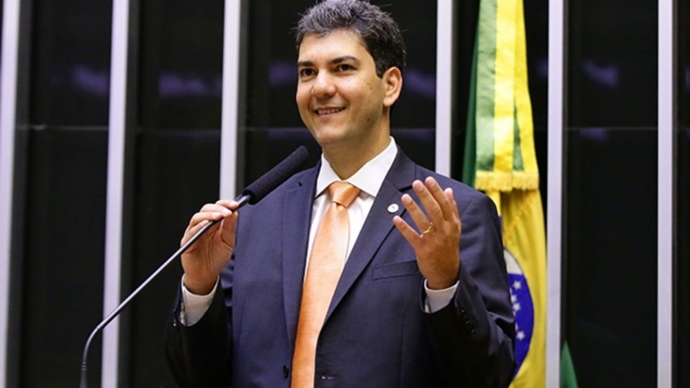 Eduardo Braide desponta como novo nome na disputa política do Maranhão
