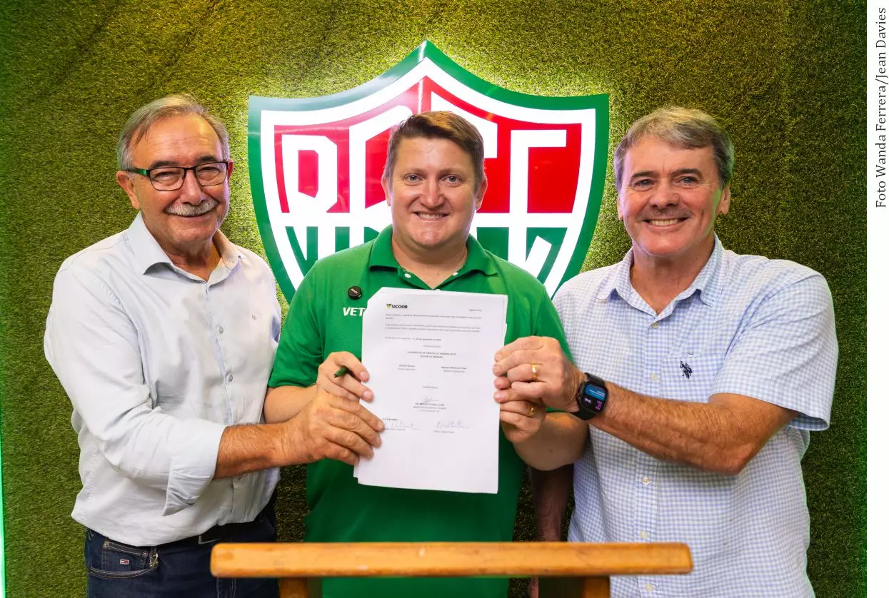 Rio Branco inaugura loja oficial e fortalece identidade do futebol do interior capixaba