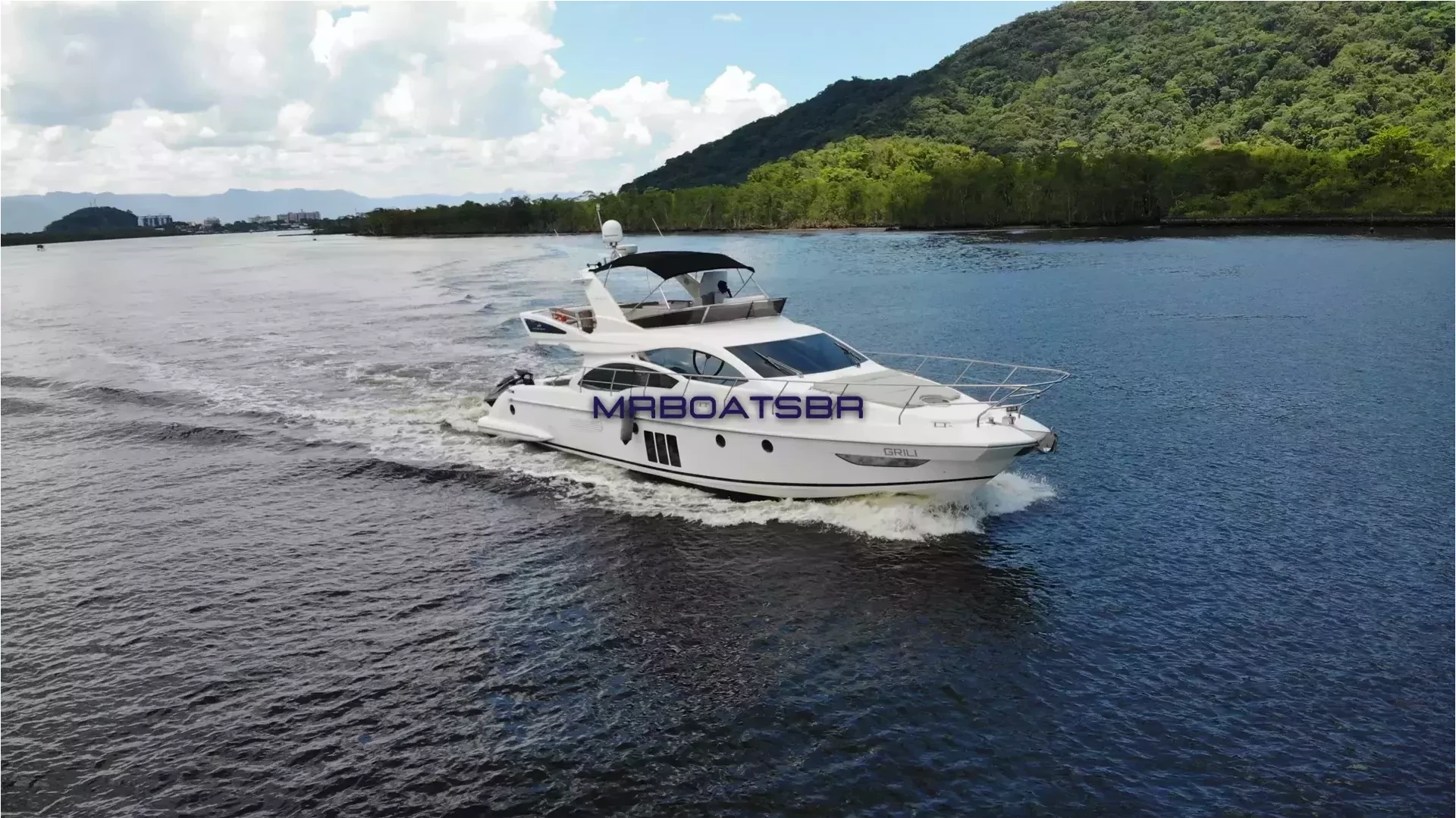 Intermarine 545