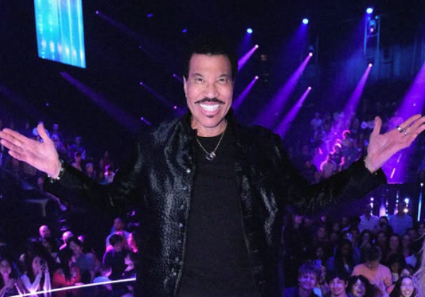 Lionel Richie é anunciado como headline do The Town 2025