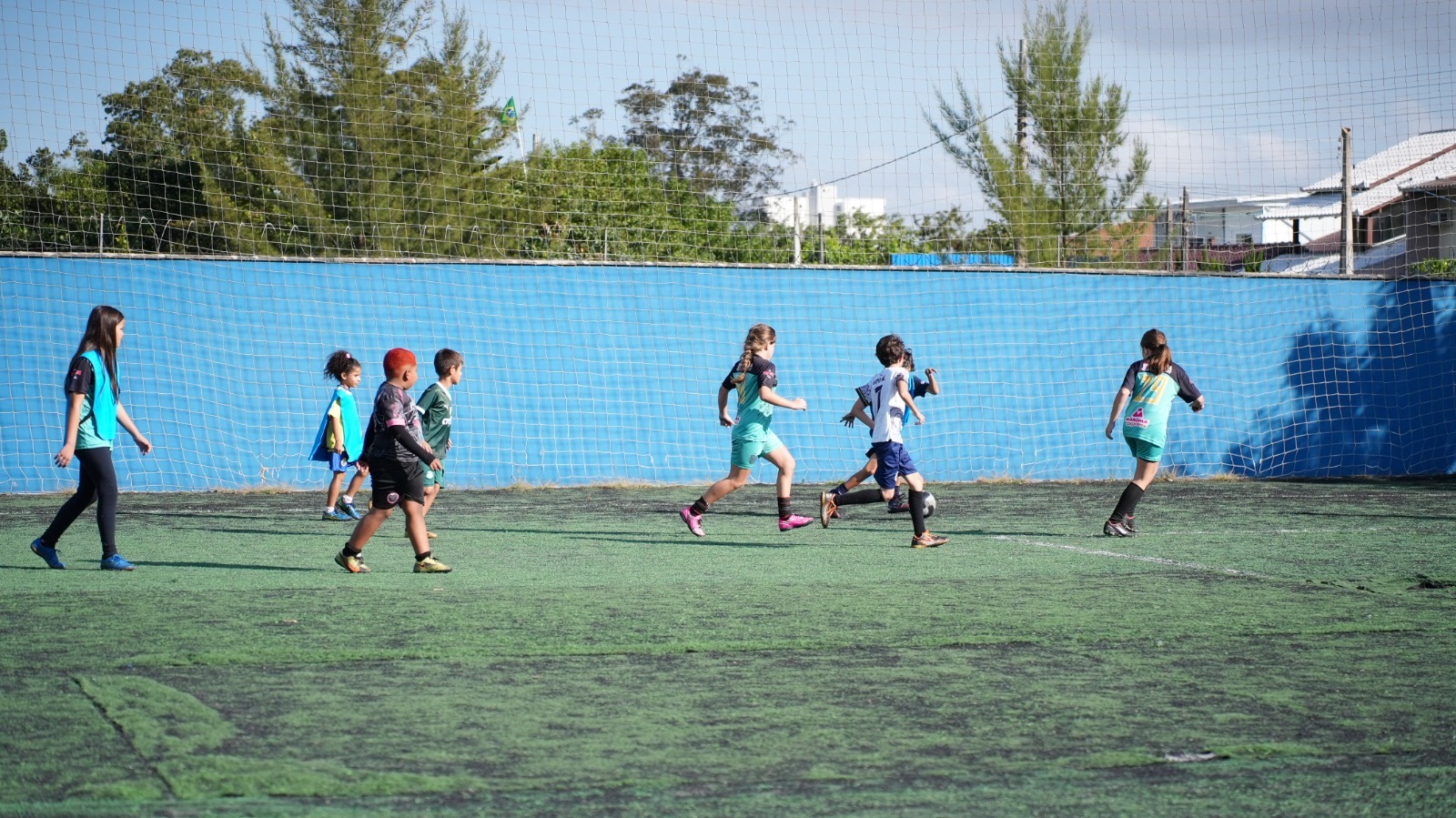 Penha promove seletivas de futebol, futsal e voleibol para definir representantes nos Joguinhos Abertos de Santa Catarina