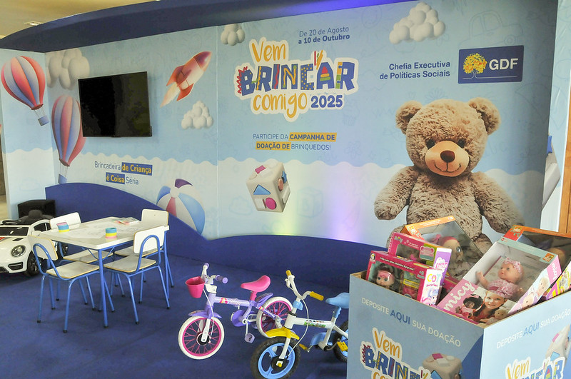 Vem Brincar Comigo 2025 inicia arrecadação de brinquedos para presentear mais de 20 mil crianças