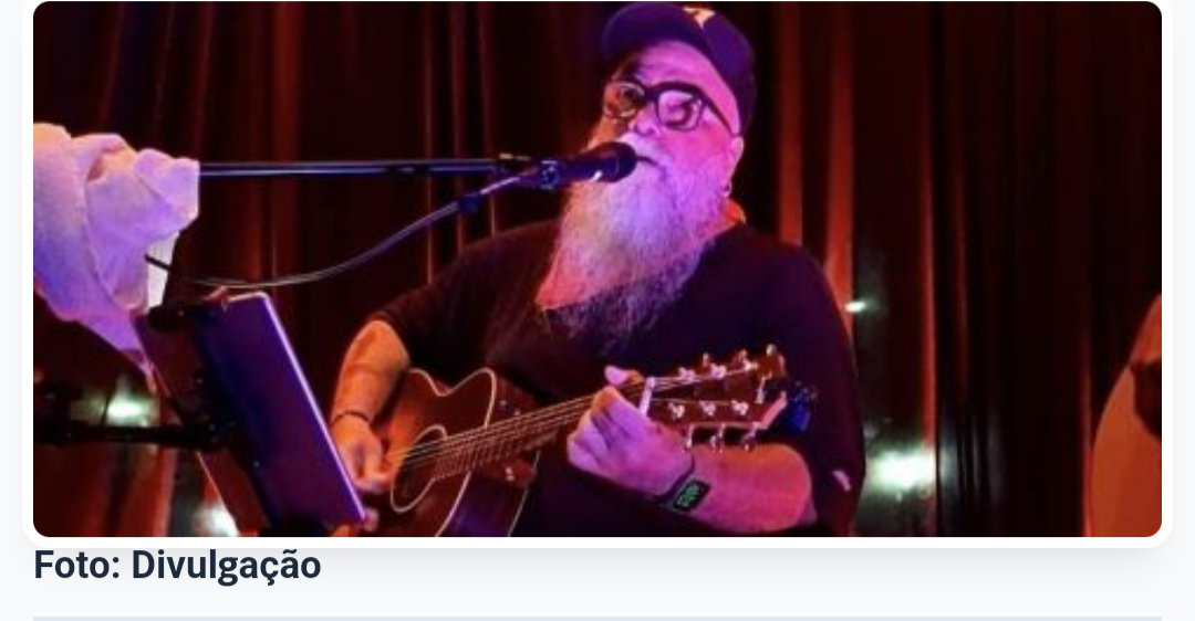 Márcio Mello faz última apresentação da temporada de “Punk Acústico”