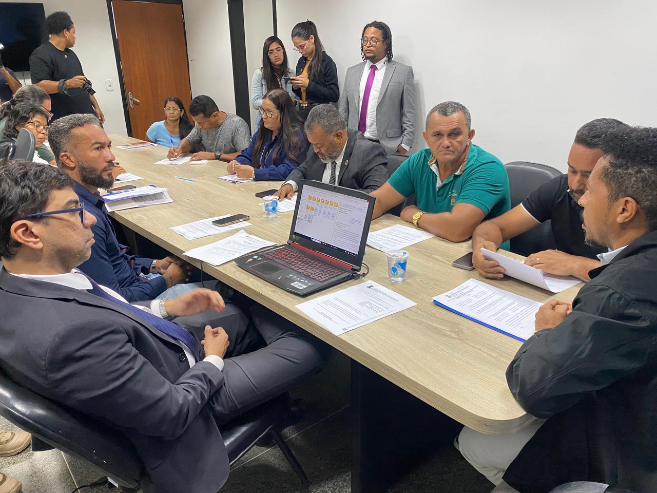 CCJ e Comissão de Finanças recepcionam emendas as apresentadas á LOA 2026